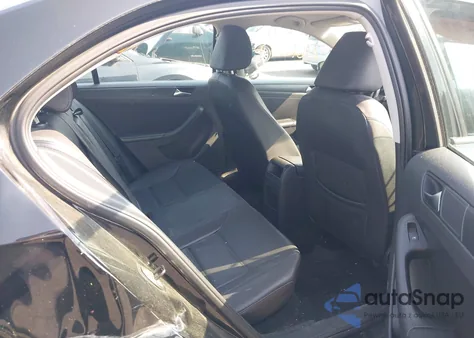 2012 Volkswagen Jetta 2.5L Se z USA, uszkodzony, nr VIN 3VWDP7AJ1CM337742